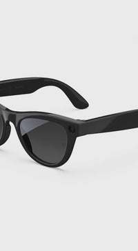 Experience Hands-Free Living with Next-Gen AI Smart Glasses